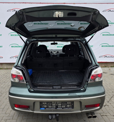 Mitsubishi Outlander an. 2006 photo 10