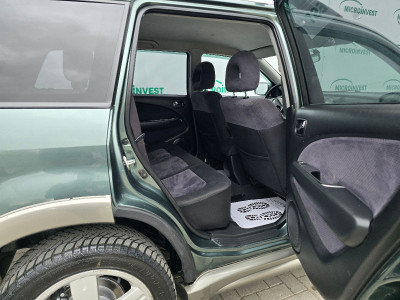 Mitsubishi Outlander an. 2006 photo 8