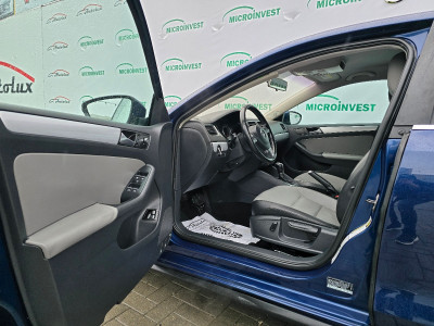 Volkswagen Jetta an. 2012 photo 6