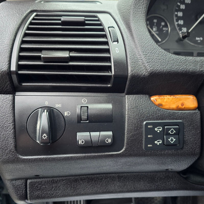 BMW X5 an. 2003 photo 15