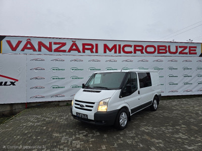 Ford Transit an. 2011 photo