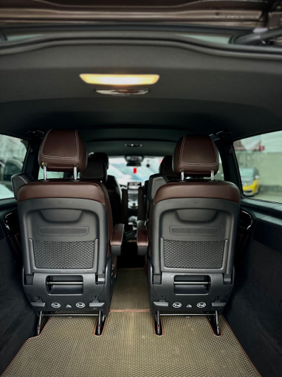 Mercedes V-Class an. 2017 photo 13