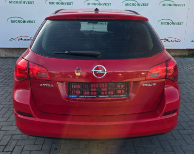 Opel Astra an. 2011 photo 9