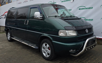 Volkswagen Caravella an. 2003 photo 1