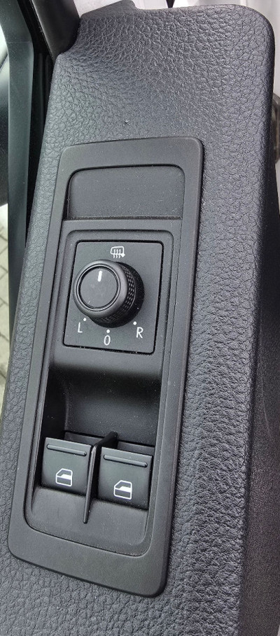 Volkswagen Transporter cu TVA an. 2018 photo 11