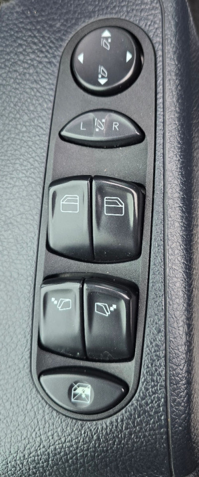 Mercedes Viano an. 2012 photo 9