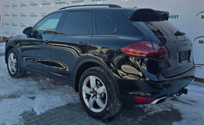 Porsche Cayenne an. 2012 photo 2