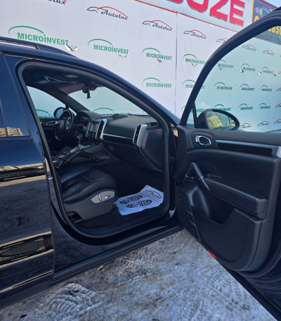 Porsche Cayenne an. 2012 photo 9
