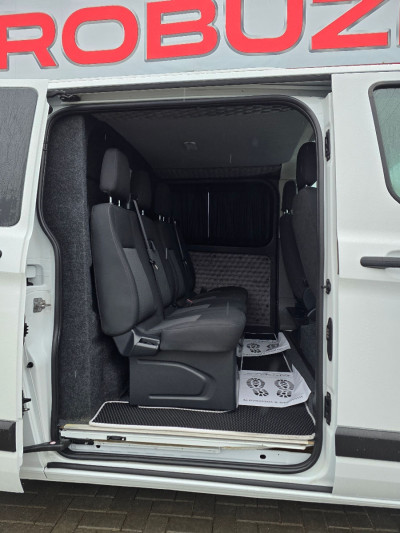 Ford Transit Custum TVA photo 11