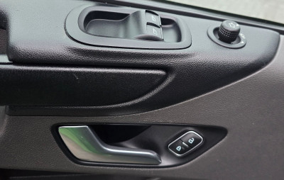 Ford Transit Custum TVA photo 6