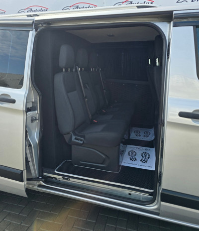 Ford Transit Custum TVA photo 11