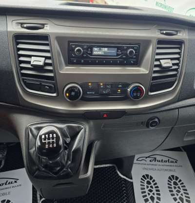 Ford Transit Custum TVA photo 9