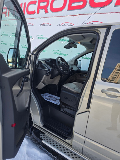 Ford Transit custum photo 6