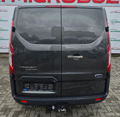 Ford Transit Custum photo 14