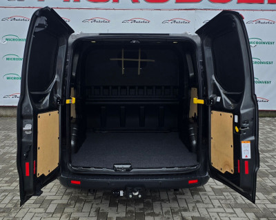 Ford Transit Custum photo 15