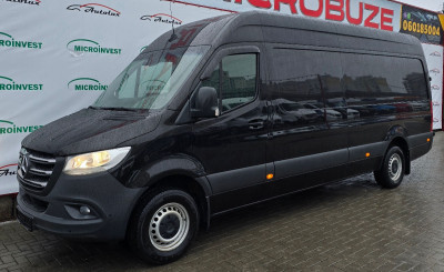 Mercedes Sprinter photo 2