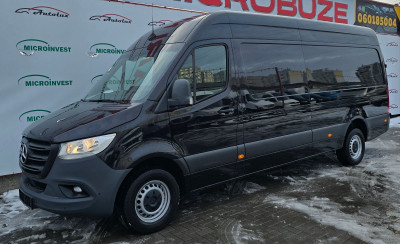 Mercedes Sprinter photo 2