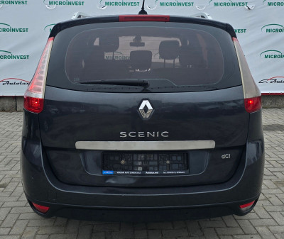 Renault Grand Scenic photo 12