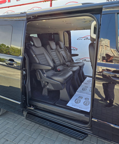 Ford Custum tourneo photo 11