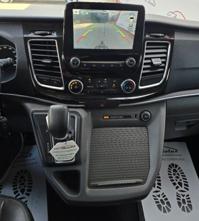 Ford Custum tourneo photo 9