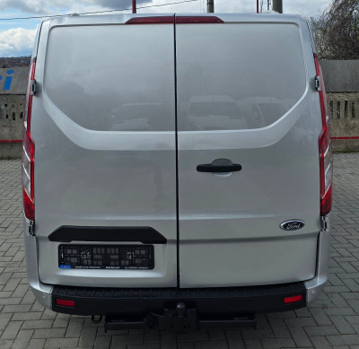 Ford Transit Custum TVA photo 12