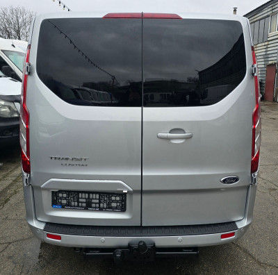 Ford Transit Custum photo 13