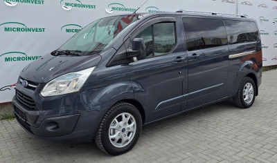 Ford Transit Custum photo 2