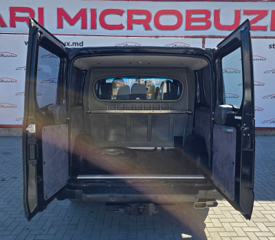 Ford Transit photo 12