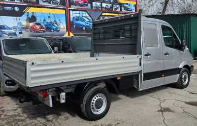 Mercedes Sprinter photo 2