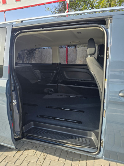Mercedes Vito photo 9