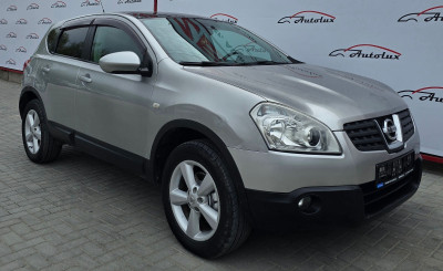 Nissan Qashqai photo 1