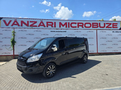 Ford Transit Custum photo