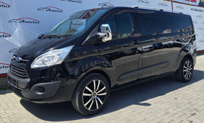 Ford Transit Custum photo 2
