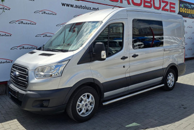 Ford Transit photo 1