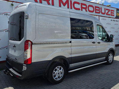 Ford Transit photo 3