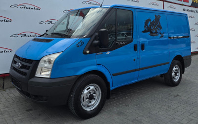 Ford Transit photo 2