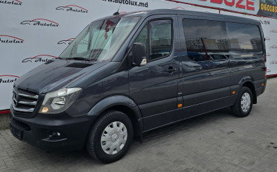 Mercedes Sprinter photo 2