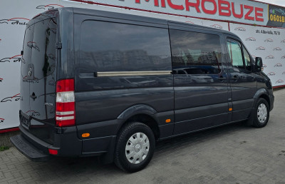 Mercedes Sprinter photo 4