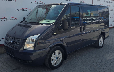 Ford Transit photo 2