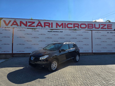 Nissan Qashqai photo