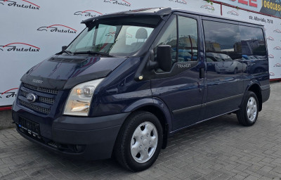Ford Transit photo 2
