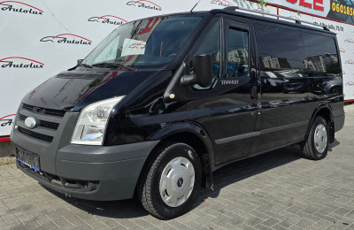 Ford Transit photo 2