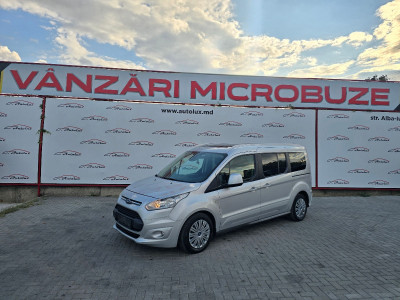 Ford Tourneo Connect photo