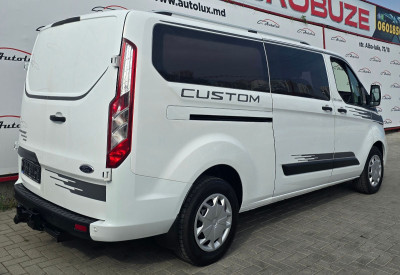 Ford Transit Custum photo 4