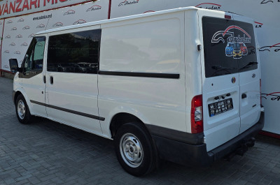 Ford Transit photo 3