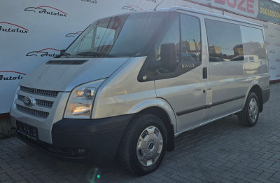 Ford Transit photo 2