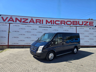 Ford Transit photo