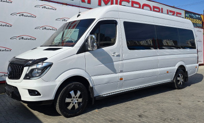 Mercedes Sprinter photo 2