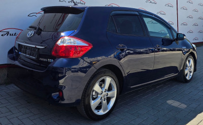 Toyota Auris - Autolux.md Toyota Auris photo 4