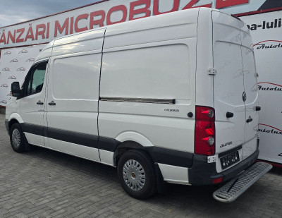 Volkswagen Crafter photo 2